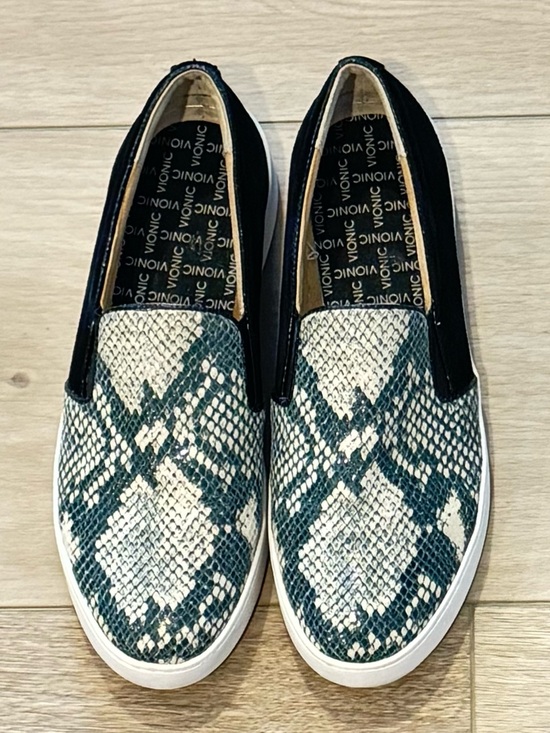 Vionic Shoes - Vionic Splendid Demetra Boa Slip On Casual Shoes Sneakers Size 7.5 Black Gray